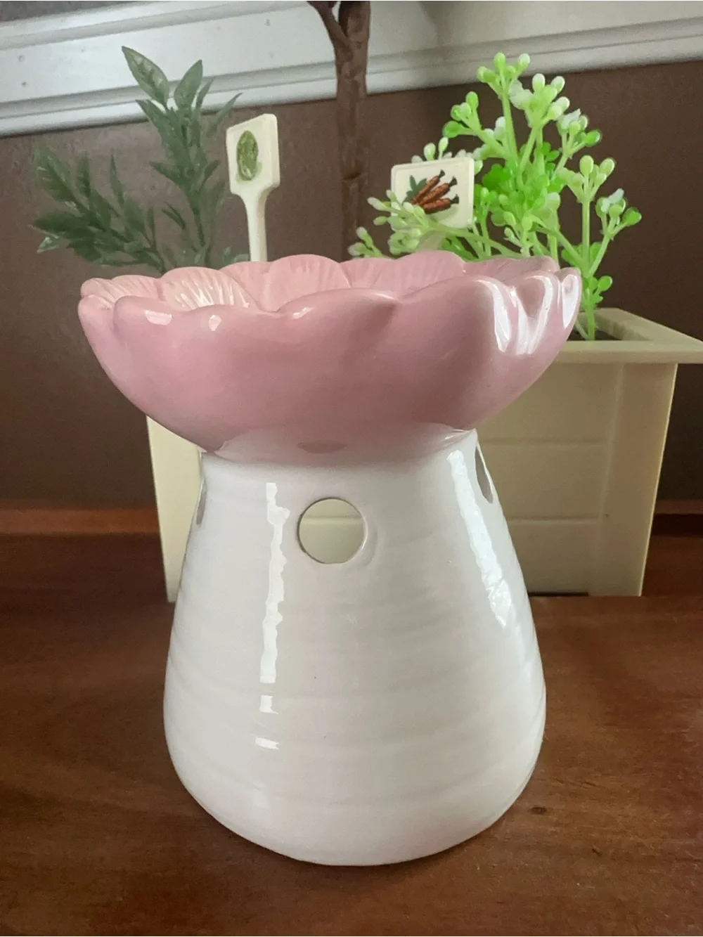 Better Homes And Gardens Ceramic Oil Burners in Yellow, Pink & Blue